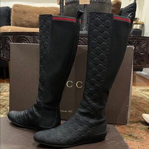 Black Gucci boots-size 36.5.